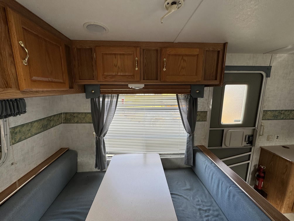 2001 Sunnybrook  2706