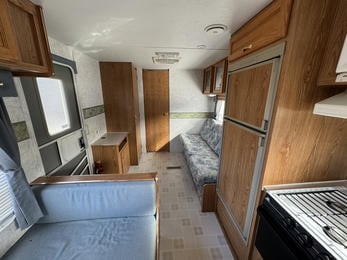 2001 Sunnybrook  2706