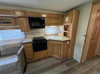 2005 Seneca 35 GS 