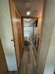 2005 Seneca 35 GS 
