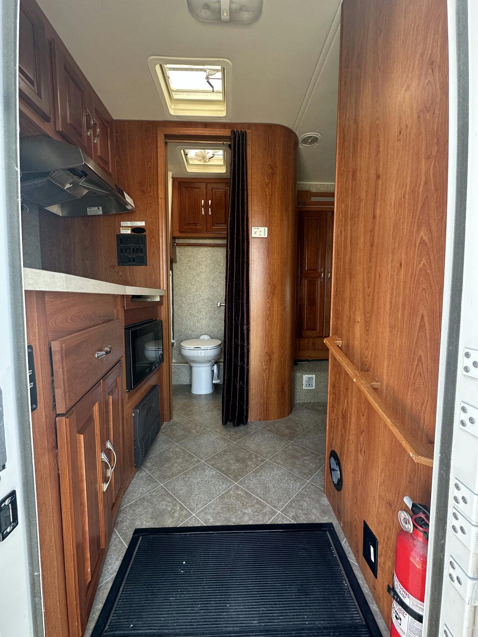 2007 Concord 235SO
