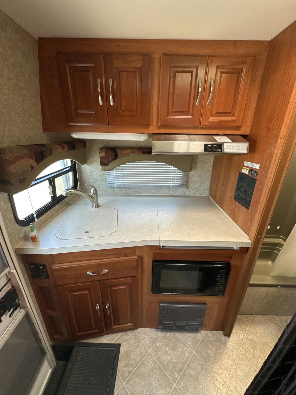 2007 Concord 235SO