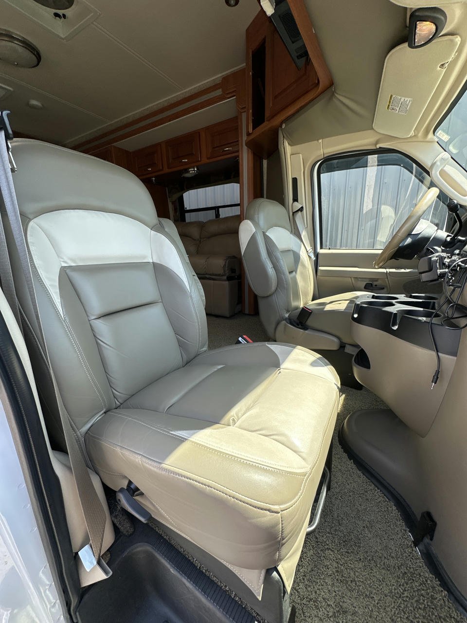 2007 Concord 235SO