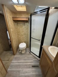 2008 Bighorn 3670RL