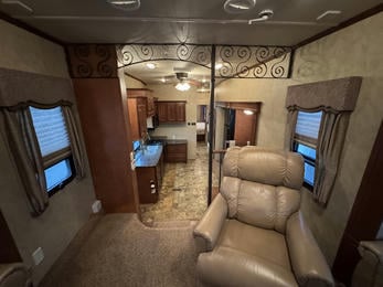 2012 Cedar Creek 38FL