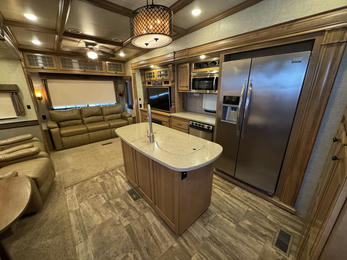 2016 Big Horn 3270RS