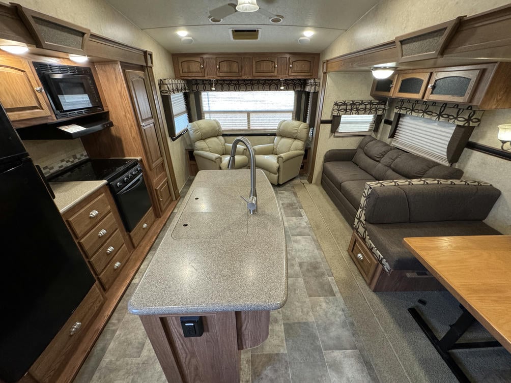 2016 Flagstaff Classic Super Lite 8528RLIKWS