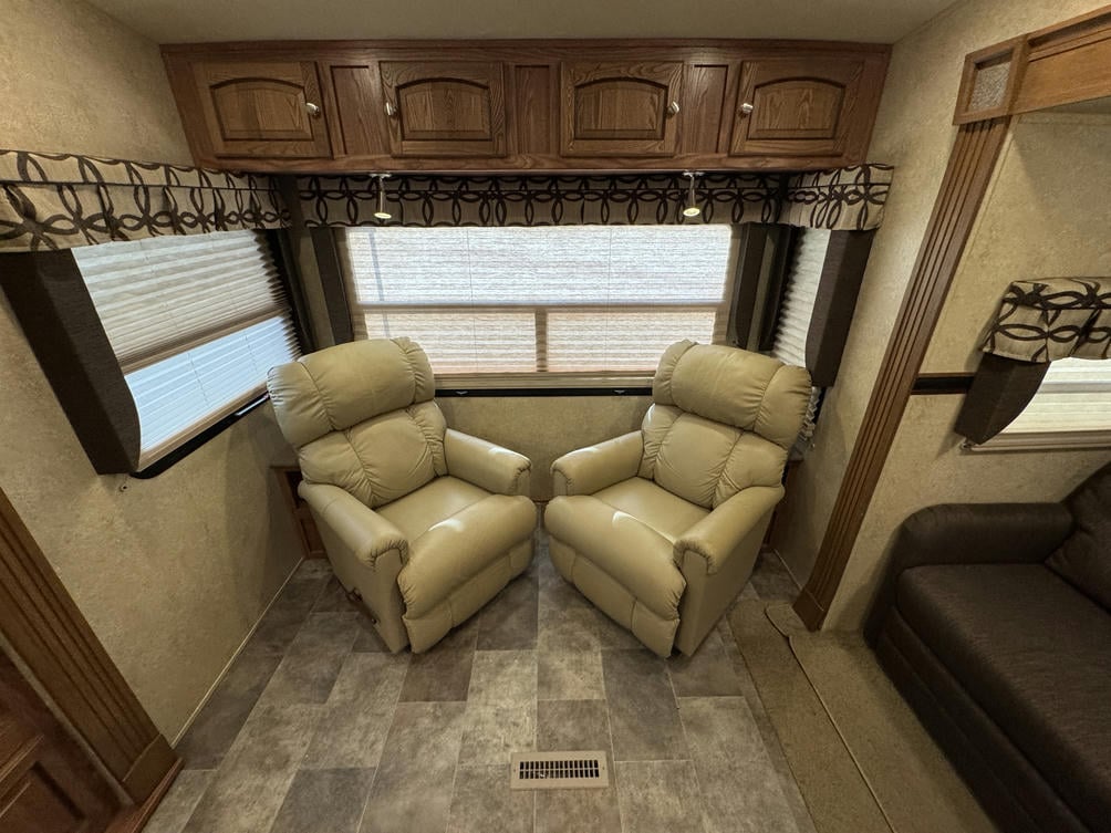 2016 Flagstaff Classic Super Lite 8528RLIKWS