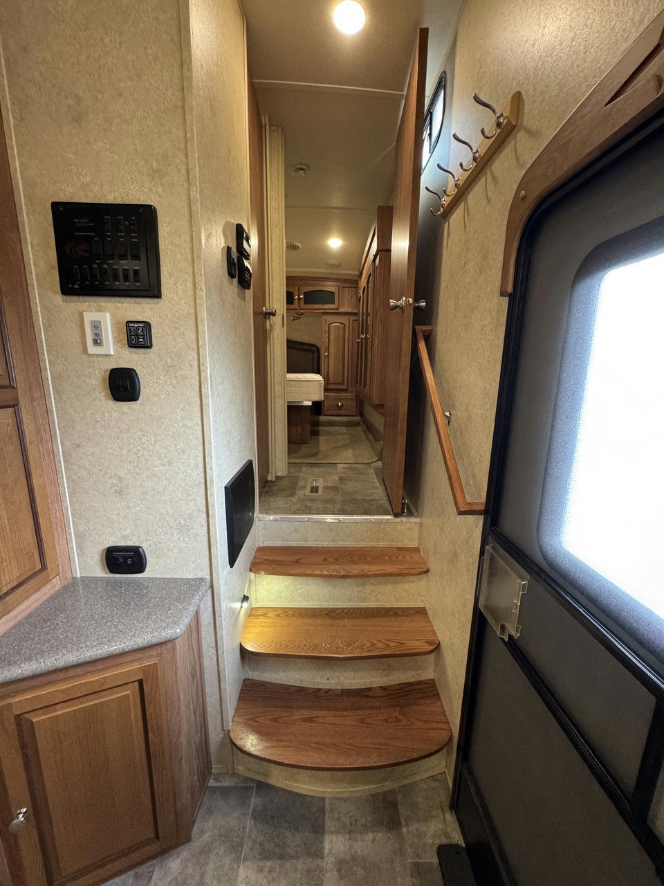 2016 Flagstaff Classic Super Lite 8528RLIKWS