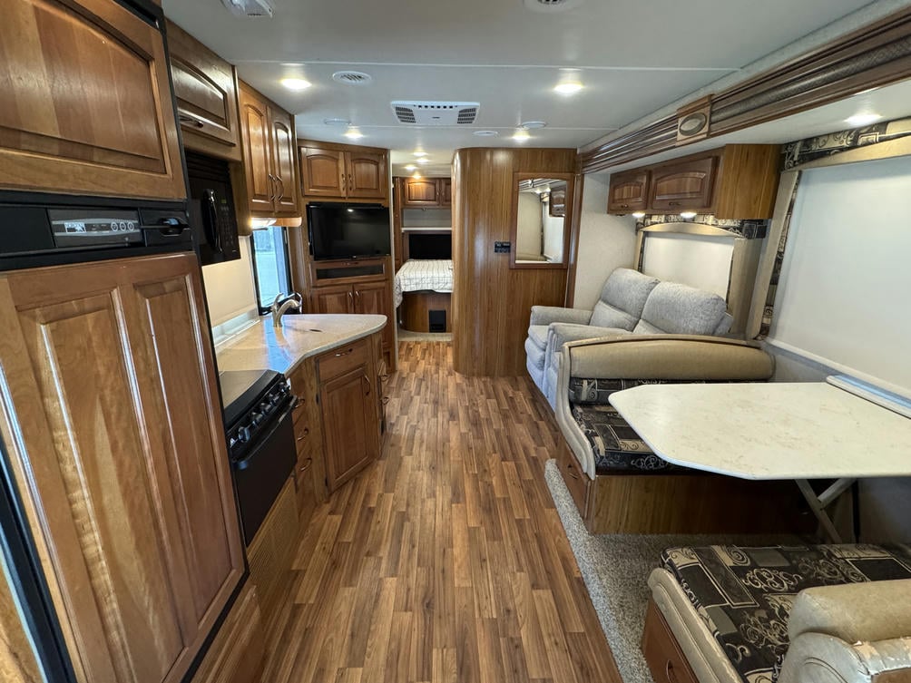 2016 Greyhawk 31FK