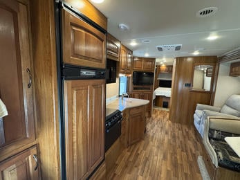 2016 Greyhawk 31FK