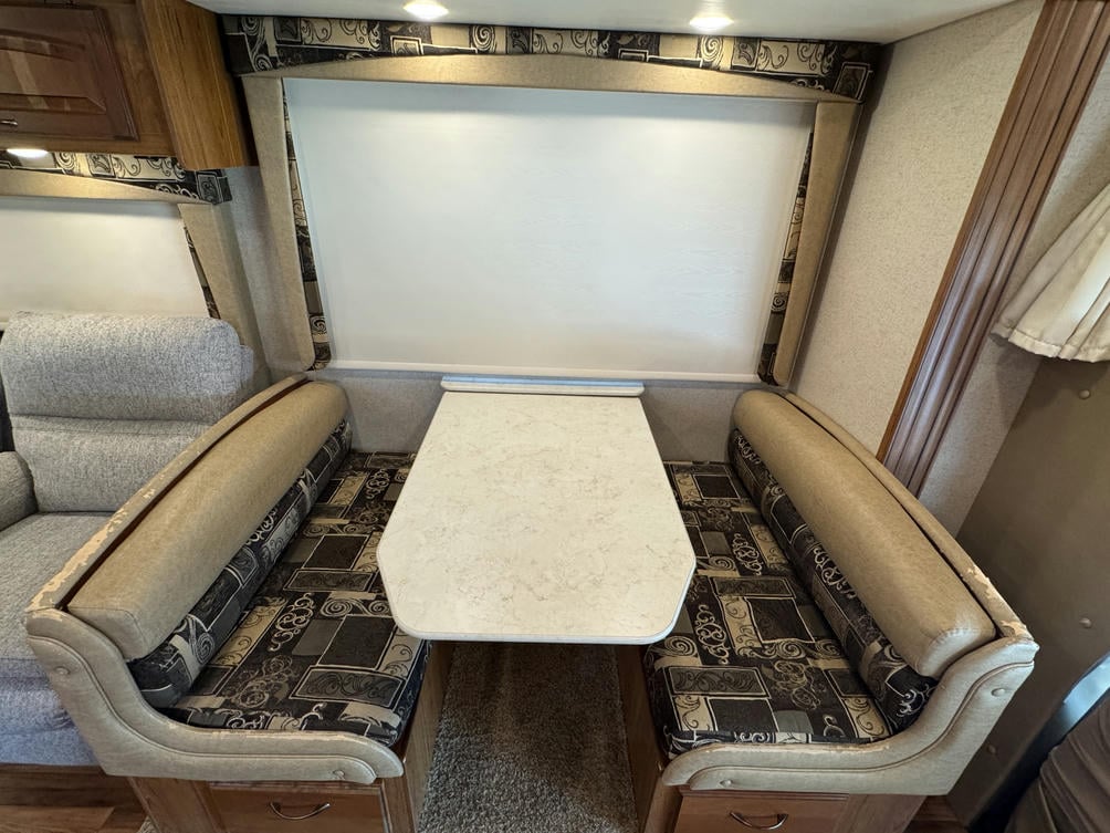 2016 Greyhawk 31FK