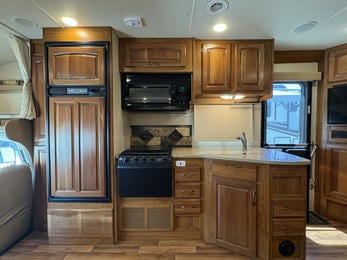 2016 Greyhawk 31FK