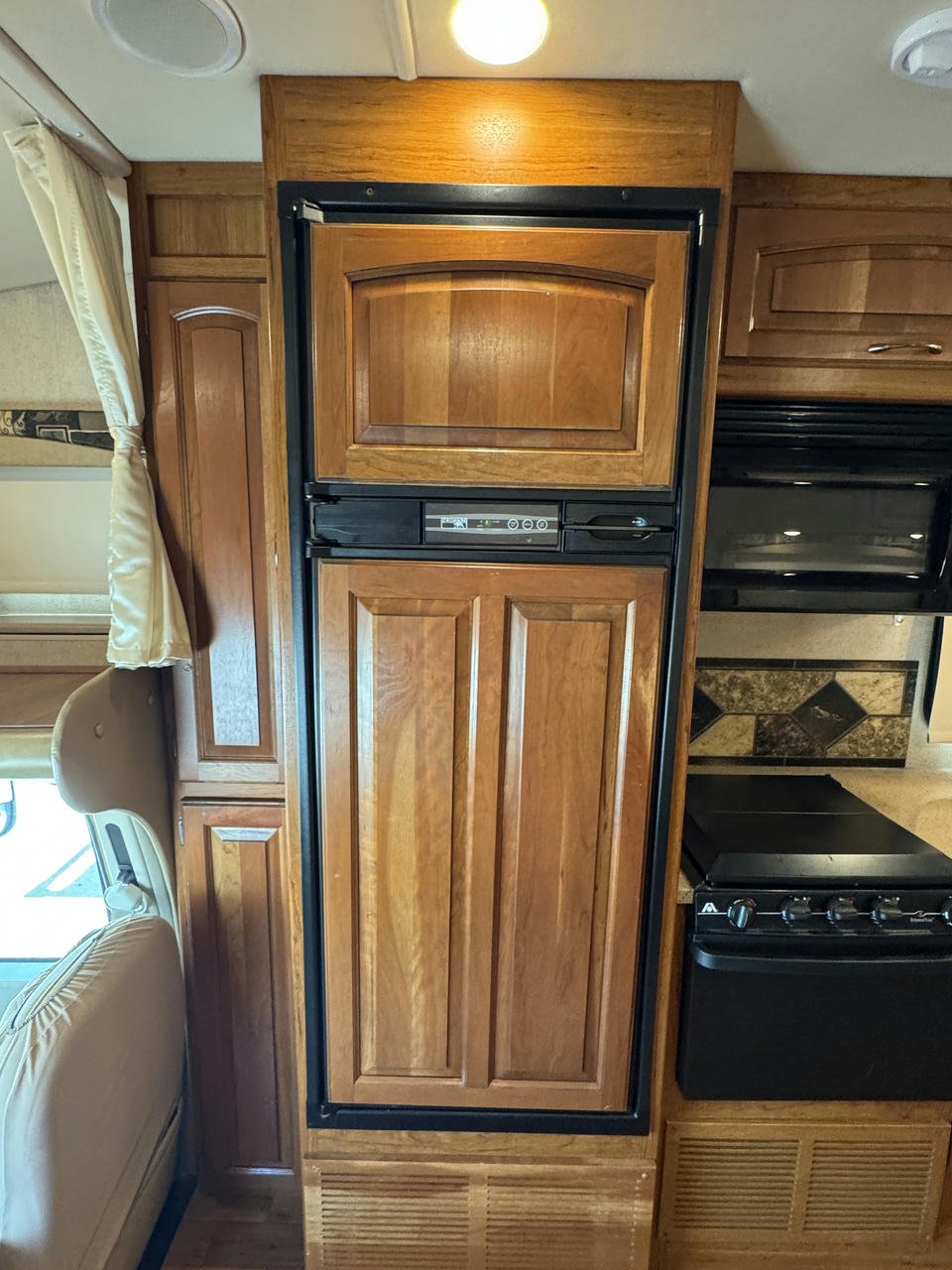 2016 Greyhawk 31FK