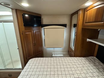 2016 Greyhawk 31FK
