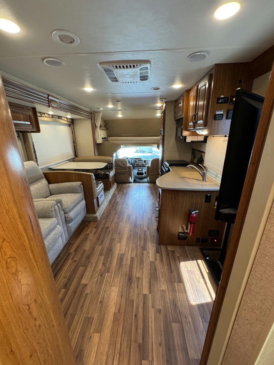 2016 Greyhawk 31FK
