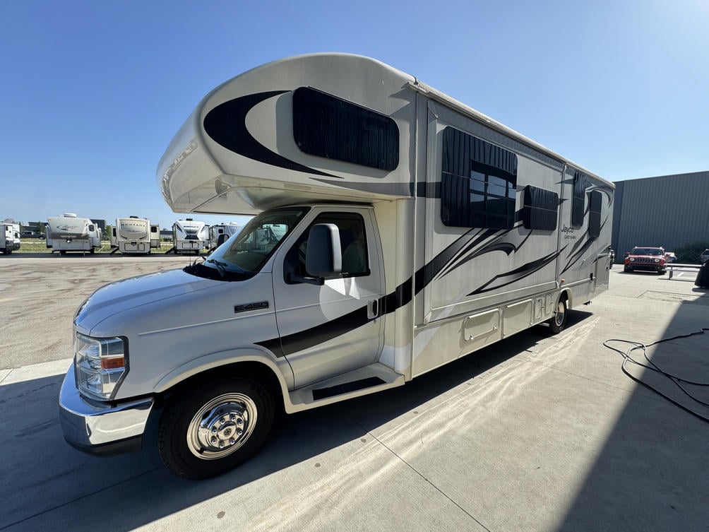 2016 Greyhawk 31FK