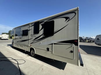 2016 Greyhawk 31FK