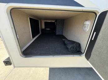 2016 Greyhawk 31FK