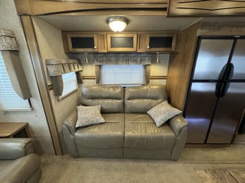 2016 Rockwood 8299BS