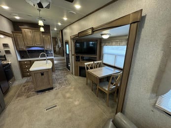2016 Rockwood 8299BS