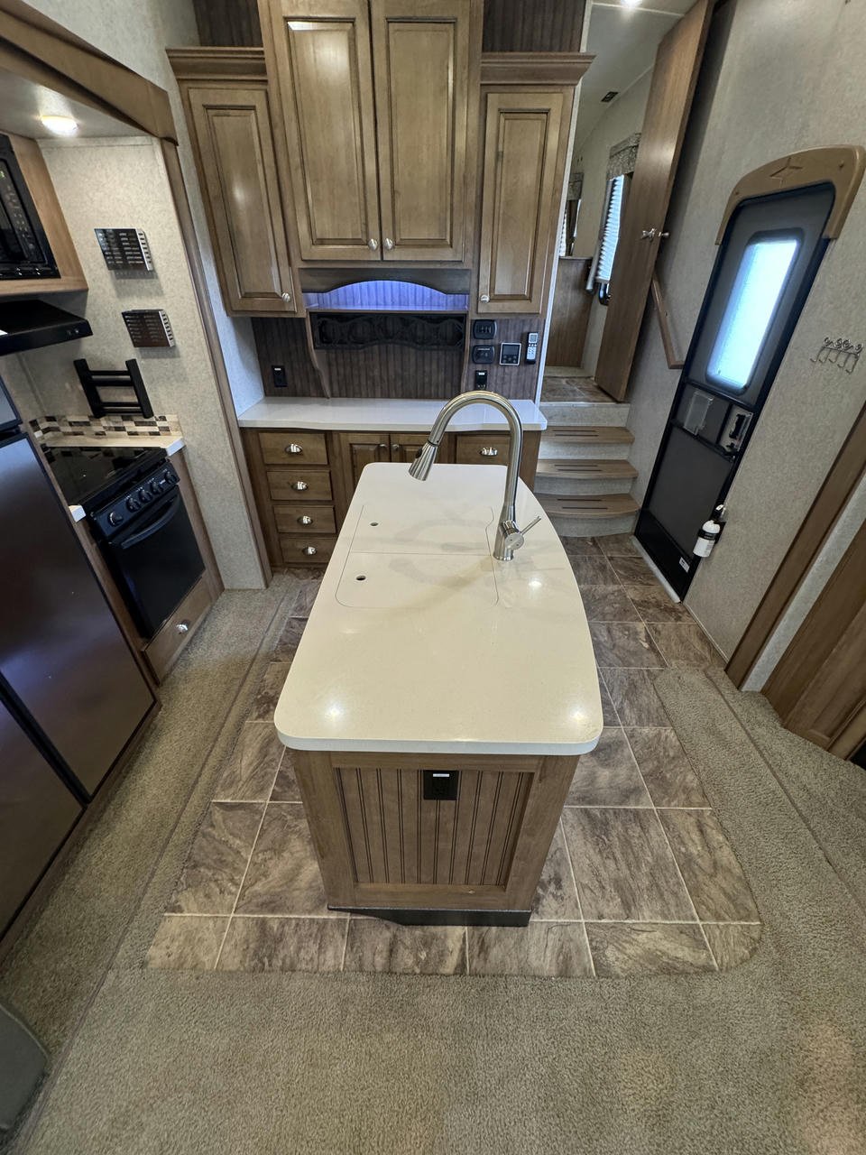 2016 Rockwood 8299BS