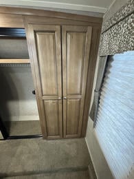 2016 Rockwood 8299BS
