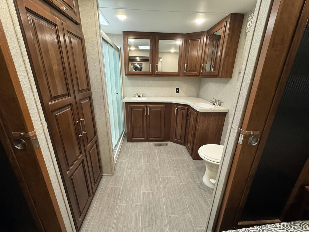 2018 Alpine 3700FL