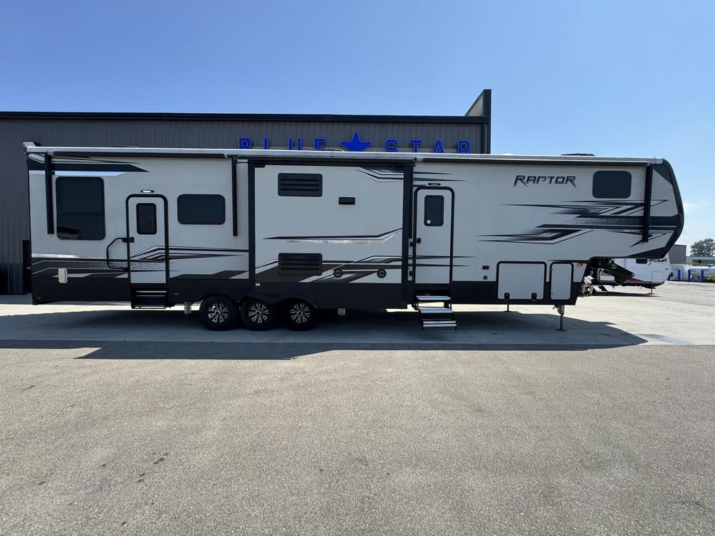 2018 Raptor 424