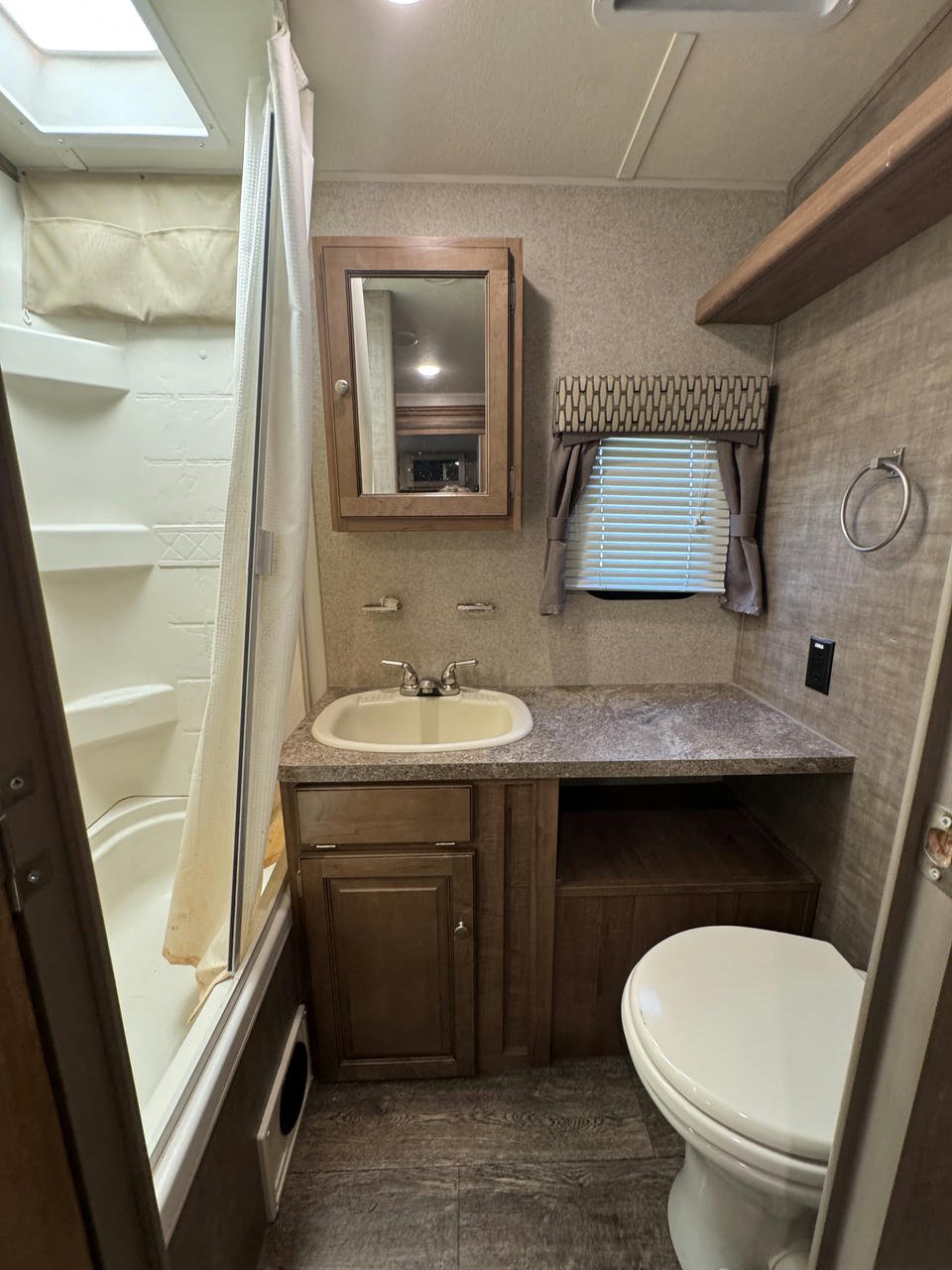 2018 Rockwood 2905WS