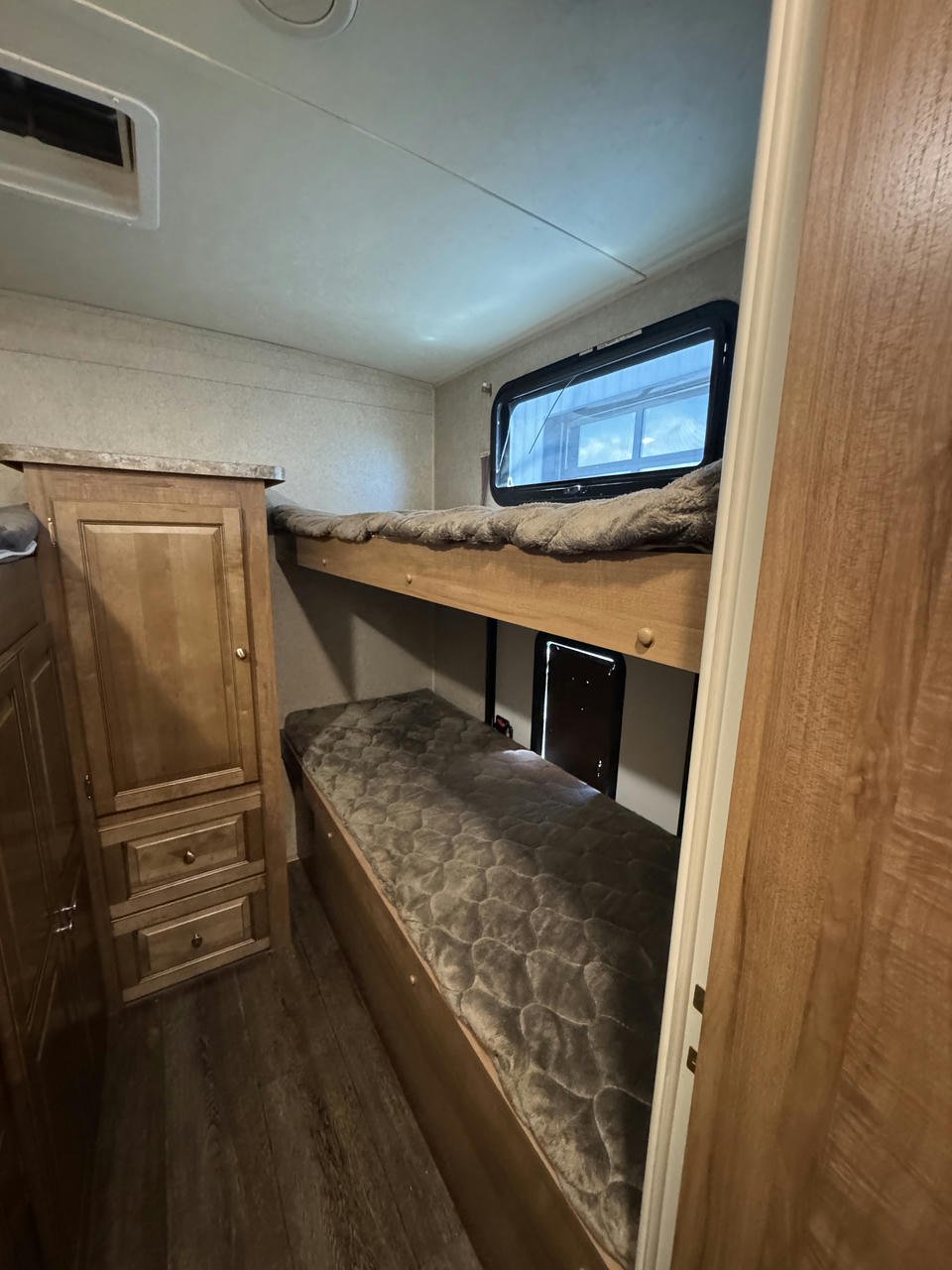2018 Rockwood 2905WS