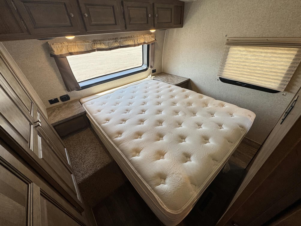 2018 Rockwood 2905WS