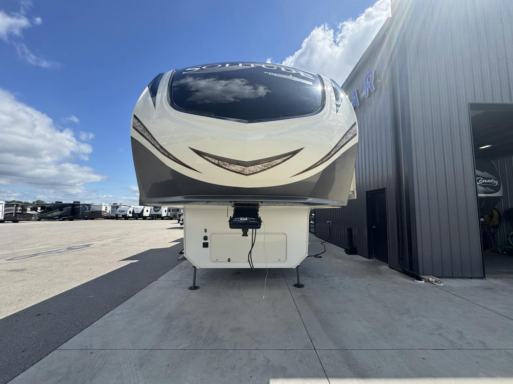 2018 Solitude ST375RES