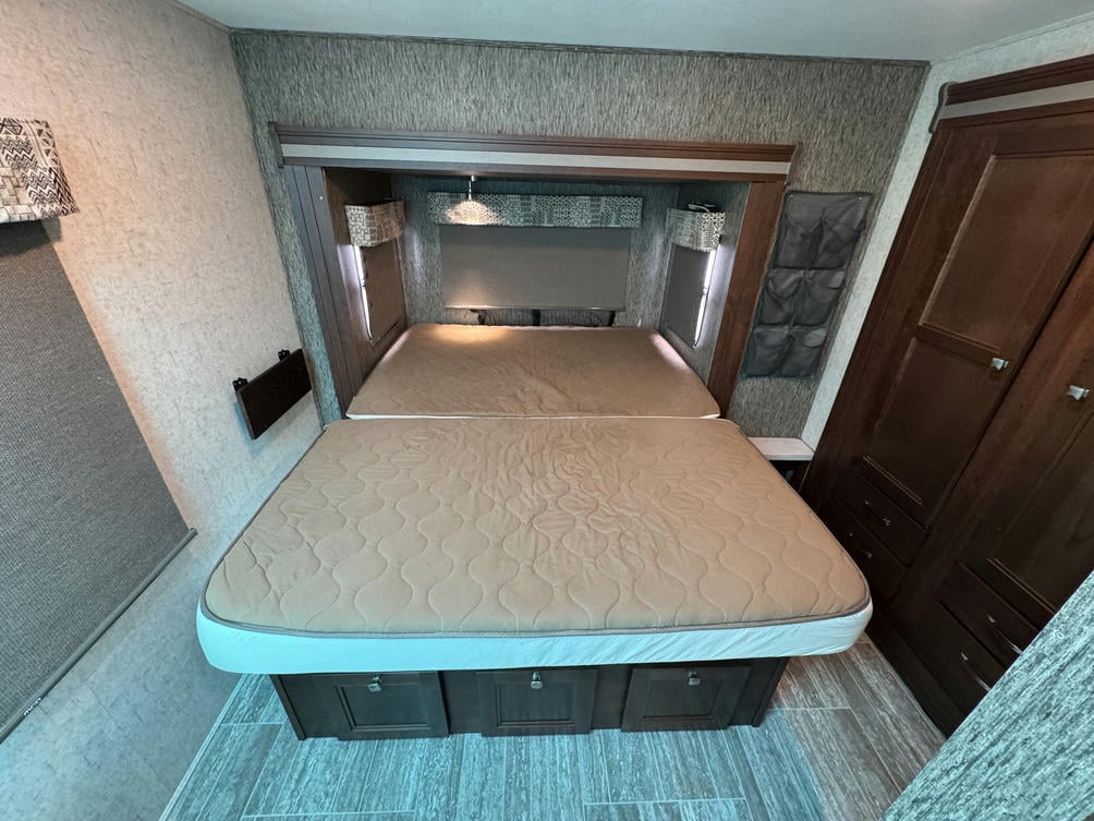 2018 Sunseeker 2800QS GTS
