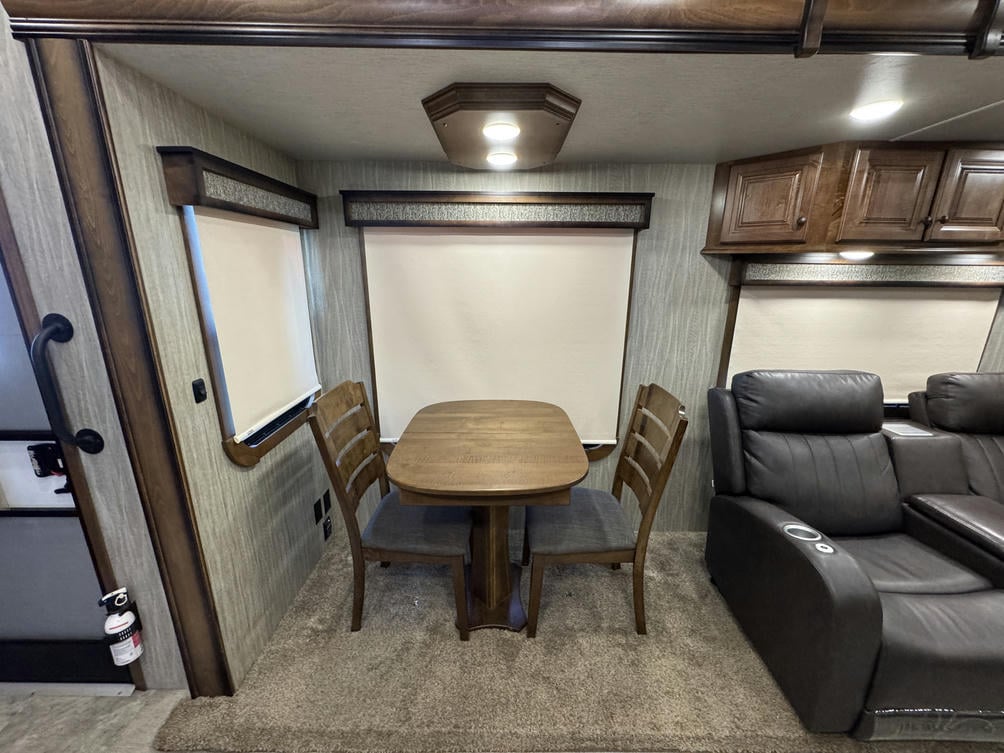 2019 Big Country 3560SS
