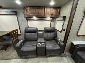 2019 Big Country 3560SS