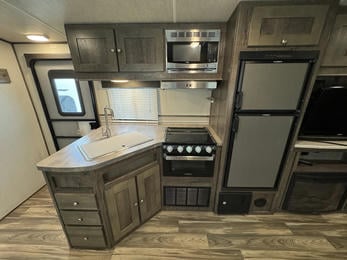 2019 MPG 2750BH