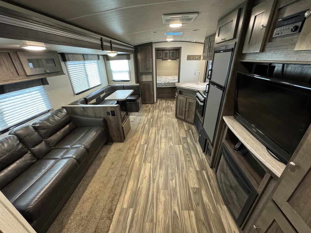 2019 MPG 2750BH