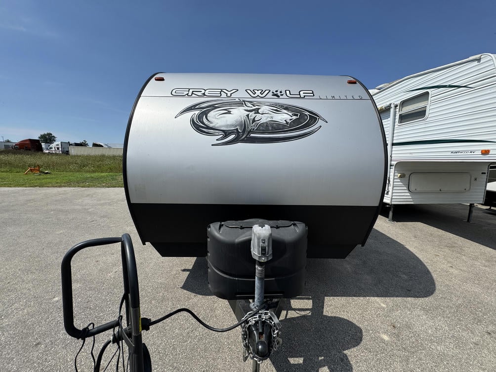 2020 Cherokee Grey Wolf 26RR 