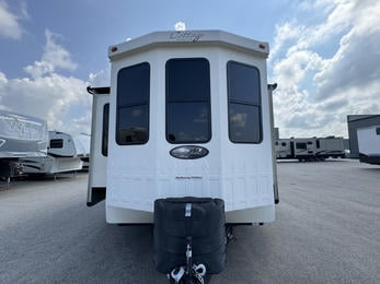 2021 Cedar Creek 40CDL
