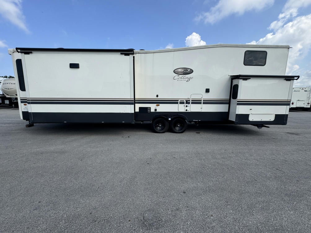 2021 Cedar Creek 40CDL
