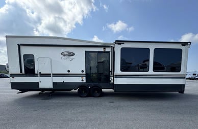 2021 Cedar Creek 40CDL