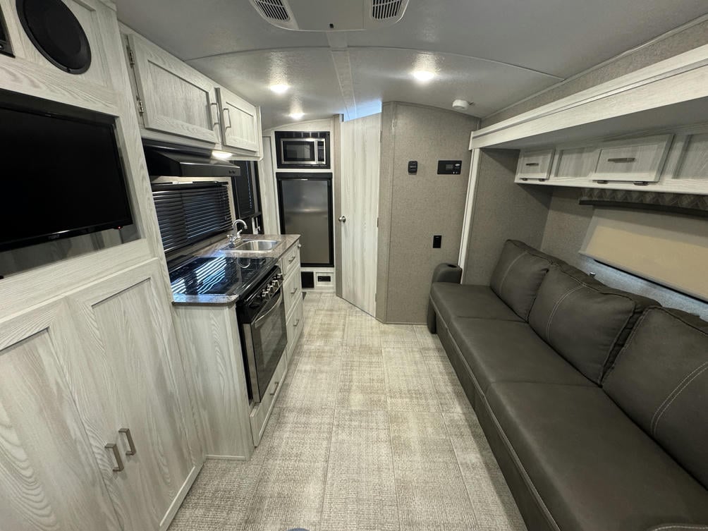 2021 Flagstaff E-Pro E19FBS
