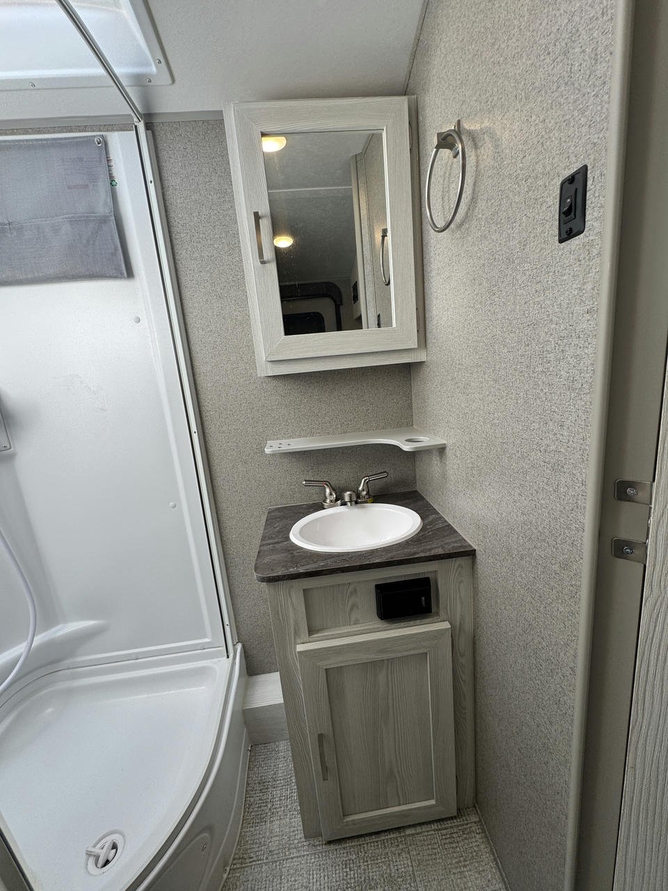 2021 Flagstaff E-Pro E19FBS