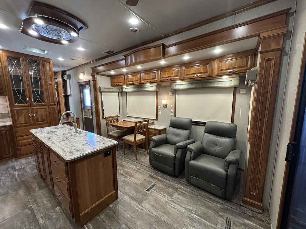 2021 Full House JX450
