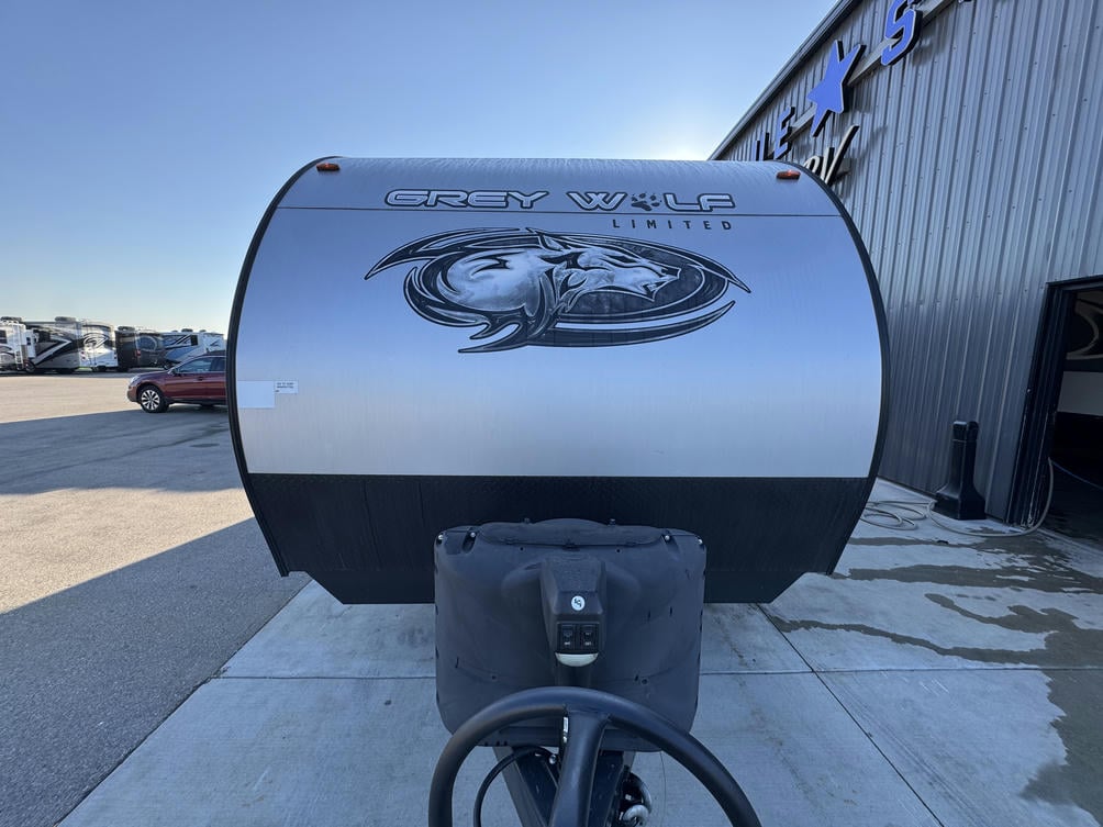 2021 Grey Wolf 26RR