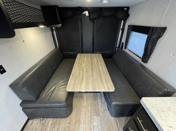 2021 Grey Wolf 26RR