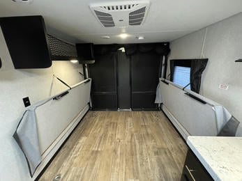2021 Grey Wolf 26RR
