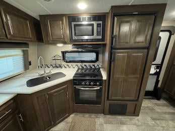 2021 Rockwood 2608BS