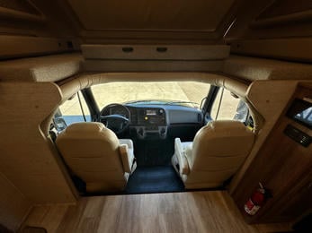 2021 Seneca 37K